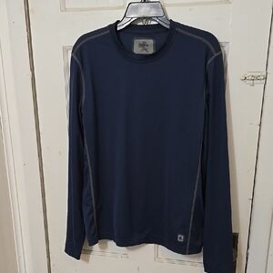 EXPRESS MENS LARGE FITTED TEE. NAVY COLOR. POLYESTER AND SPANDEX.